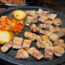 신흥삼겹살 - 중구 서해대로449번길 6-11 | 신흥삼겹살