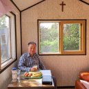 뜨락의아침 이미지