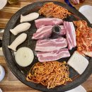 싹쓰리솥뚜껑 | 서울 중랑구 맛집 싹쓰리 솥뚜껑 김치 삼겹살 망우본동점 모임후기