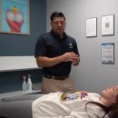 목 통증 카이로프랙틱 케어 Arlington Heights IL 이미지