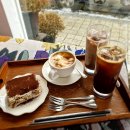 멀씨(Mercy) | 인천 배다리 카페 MERCY 분위기깡패 디저트카페