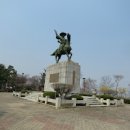 망우당공원: 봄꽃 향기와 역사 속 곽재우 장군의 정신 이미지