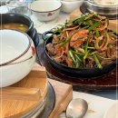 뜰안에 정원 이미지