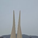 예산초 단풍나무길 | 천안 독립기념관 나들이: 등산 후 즐기는 '단풍나무숲길' 산책 &amp; 넓은 광장 힐링 후기