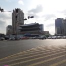 신한은행 앞 횡단보도 이미지