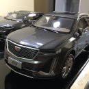 1:18 CADILLAC XT6 GRAY 이미지