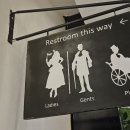 필리핀 쇼핑몰 화장실을 쓰려면 250원의 요금을 내야한다. 이미지