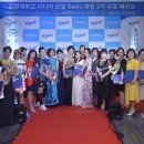 시니어 모델 이미지