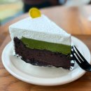 블랙업커피 을숙도 | 부산 대형카페 추천 | 블랙업커피 을숙도점 후기(내돈내산, 해수염커피, 주차, 케이크, 크럼블)