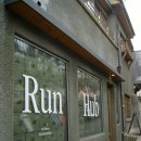 땡큐댕댕 | 뉴발란스 북촌 런 허브 후기