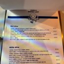 다니엘 양봉 | SUM'S)" 신사역 술집 추천 (차돌 골뱅이 비빔면, 닭 목살 구이, 사골곰탕멘, 조선 양봉 꿀 하이볼 후기)