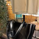 브라운팟 더블랙 | 투티에 트레세백 스몰 블랙 후기 - TOUT Y EST SAC TRESSÉ SMALL BLACK