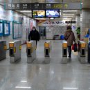 금남로 4가역 대합실 이미지