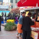 [서울]관광공사 T2마당“주먹콘”행사, 청계천변 직장인에게 큰 기쁨 이미지