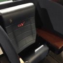 cgv 대학로점에 새로 생긴 1인 전용 좌석. 이미지