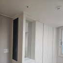 연제구-063 | 부산 연산동 아파트 인테리어필름 깊이감 있는 컬러 시트지로 중후함과 모던함을 동시에