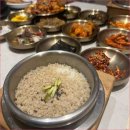 자양동 맛집 유월의 보리, 정갈한 솥밥과 12첩 반상 후기