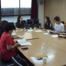 성인 독서회 이미지