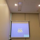 뷰소닉 PJD5254 빔프로젝터와 80인치 수동 스크린 강남 OO 영어 학원 설치기. 이미지