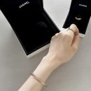 코코와사람들 | 샤넬 코코크러쉬 팔찌 1년 실사용 후기(+장점, 단점, 레이어드)
