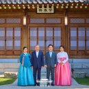 펌)한복입은 베트남 당서기장 영부인 (청와대 상춘재 친교일정) 펌)제일 열받았던 말. "탈탈 털었다" 이미지