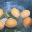 계란을 삶을 때 다시마를 넣으면 좋은 이유 이미지