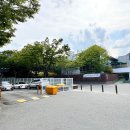 공공도서관 앞 이미지