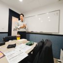플로우데이 앞 이미지
