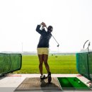 페어웨이 천연 잔디타석 골프연습장 이미지