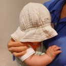 산책하는날 | [리텐쿨로르 아기모자 내돈내산] 매일 산책하는 7개월 아기 외출 필수템👶 클래식 &amp; 마우스 거즈햇 후기