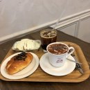 경희소금빛한의원 | 서촌 소금빵 레스피레 베이커리 카페