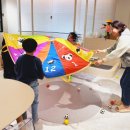 현대아파트 102동외1 놀이시설 | 아이와 함께 즐기는 원어민 수업 놀면서 경험하는 광주 영어 키즈카페 조이팜