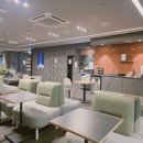 세븐일레븐 영등포역사점 | 스파크플러스 메트로 라운지 영등포구청역 스터디카페노트북 가능한 지하철역사 내 작업공간