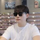 아이콘안경원 | 젠틀몬스터 로로우, 선글라스 하나로 흰 티가 10만 원짜리로 보이는 이유 수원 인계동 글라스안경