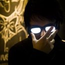 빛나는 안경 이미지