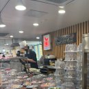 세븐일레븐 신림타임스트림점 | [서울/신림] 스시노칸도 타임스트림점 / 회전초밥 / 2,200원 가성비 초밥집 / 타임스트림 맛집