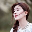 화사한여인