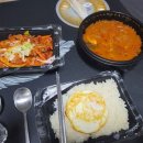 제육회사 찌개사장 이미지