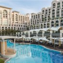 롯데호텔 실내수영장 이미지