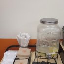 샛강역 2번 출입구 | 샛강역 근처 여의도 샐러드 포케 맛집 , 올라포케 동여의도점 후기