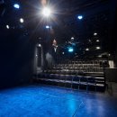 예술극장 창고 이미지