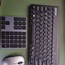 레노버 게이밍 노트북 ----＞ 야구 용품 이미지