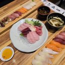 경기도 수원시 팔달구 권광로276번길 8 (인계동, 삼성아파트) | 수원 인계동맛집 신선한 참치회와 초밥을 맛볼 수 있는 수원참치맛집 서영진참치초밥