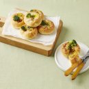 브로콜리 피자빵 이미지