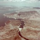 ​가뭄으로 드러난 40년 전 미드 호수 미스터리 살인 사건, 과연 진실은? 이미지