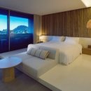 모자이크 어거스트 이미지