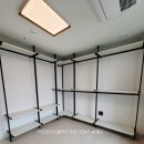 더조은장묘산업개발 | 광주드레스룸 운암자이포레나퍼스티체 ㄱ+1자형 드레스룸
