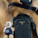 내 친구 스마트폰 | 휘뚜루마뚜루 미니백추천 <프라다 리나일론스마트폰케이스> 찐사용후기 !!