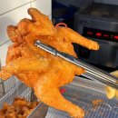 닭 튀기는 공장 이미지