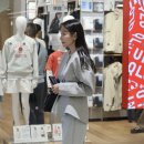 진보버스터미널 | 유니클로 저지배럴레그팬츠 배기커브진 둘 중 하나만 산다면? 여자 바지 전격 비교